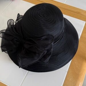 Kentucky Derby Party Hat Women’s Bucket Hat